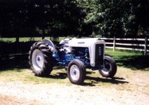 331294-63Ford4000.jpg