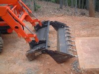 5-135310-4n1bucket2.jpg