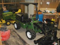 332111-tractors-in-garage2.jpg