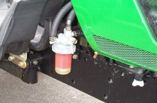 240043-fuel filter.jpg