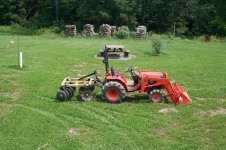 Tractor & disc 003.jpg
