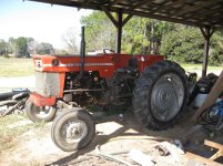 Massey 165 - Lt Frt.jpg