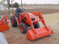 TractorRtFrontresized.JPG
