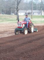 tractor 002.jpg