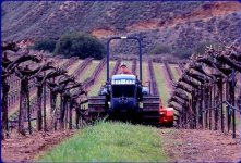 333550-NH crawler tractor.jpg