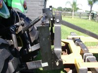 HF Quick Hitch Build vs Pats 022.JPG