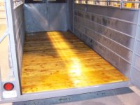 horse trailer trim 005 (1536 x 1152).jpg