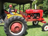 TractorRT3.jpg