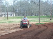 tractor%20001[1].jpg