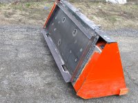Q A Bucket 011.JPG