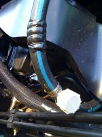 heater_hose_rub.jpg