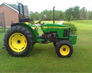 TRACTOR WITHOUT LOADER.jpg