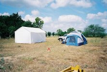 292708-BotaHut.JPG