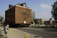 35-195471-move09.jpg