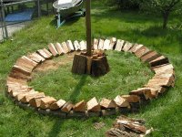 Holz Hausen 03.jpg