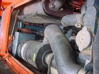 L4150_engine compartment_5.JPG