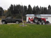 2009MasseyFerguson1643L-loading3-2009-Oct31small.jpg