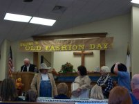 old fashion day event 015.jpg