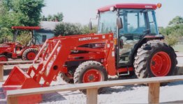 1-76957-L4610hst-Cabw-Loader.jpg