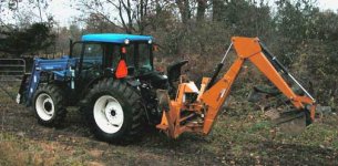 338525-TNDBackhoe.jpg