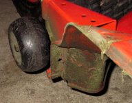 2-79386-chute_hole_inside.jpg