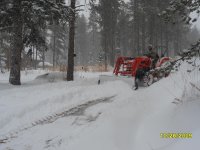 Phill Tractor snow 3 10-28-2009.jpg