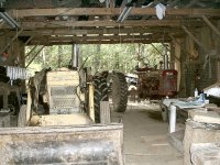tractorshed6.JPG