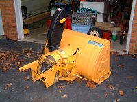 Cub model 19-551 2-stage blower01.jpg