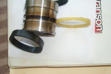 Branson Hydraulic piston and rings 2.jpg