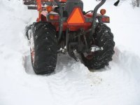 tractorice.jpg