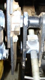 jd318_lift_adjust.jpg