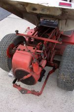 249547-812_engine_rr.jpg