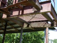 33-148067-workplatformunderneath.JPG