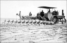 5-80997-Plowingwith35HPSteamEngine@260rpm.jpg