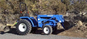 341588-tractor-1-copy.jpg