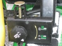 2520 mower height control knob.jpg