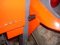 Tractor 3PH lever Apr 10 002 (Large).jpg