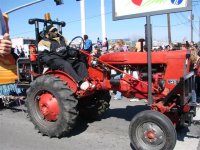 Farmall140 (Small).jpg