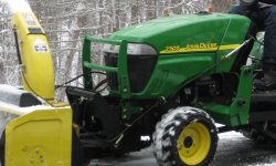 2010-01 2305 Snowblowing 007a.jpg