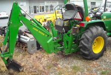 JD770_7hoe_a.jpg