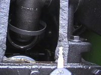 10-84234-crack2tractor.jpg
