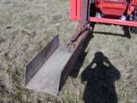 343381-Fork Shovel empty view.JPG