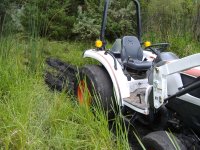 Bobcat Tractor 006.JPG