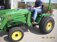 Tractor LH.JPG Tractor LH.JPG