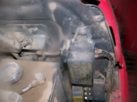 7-18-10 Mahindra 6520 fuse panel.jpg