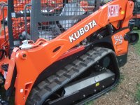 kubota skidsteer 002.jpg