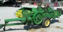 Johndeere24Tcreampufflefttfront3200.jpg