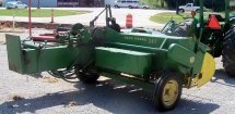 Johndeere24Tcreampuffrear3200.jpg