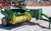 Johndeere24Tcreampuffrightfront3200.jpg