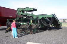 Tractor Pix_005.jpg Tractor Pix_005.jpg